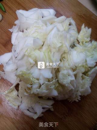 Frozen Tofu Stewed with Cabbage and Sea Oysters recipe