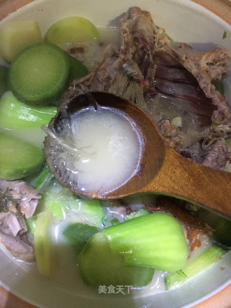 Roast Duck Bone Soup recipe