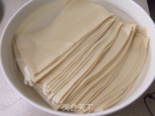 Tofu Skin Toon Rolls recipe