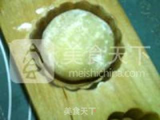 Cantonese Style Coconut Heart Lotus Paste Mooncake recipe