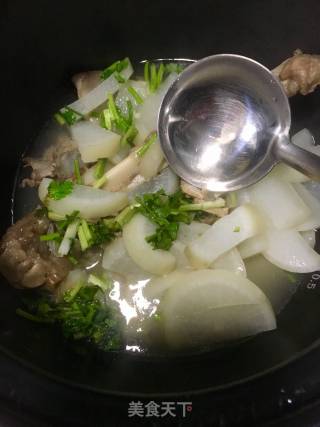 White Radish Lamb Bone Soup recipe