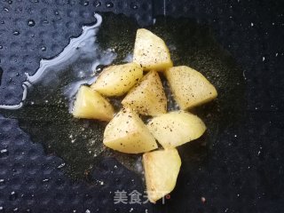 Broccoli Potato Black Pepper Steak recipe