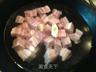 Braised Pork with Tiger Skin and Quail Egg recipe