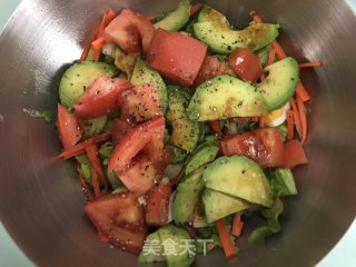 Avocado Egg Vegetable Salad#蛋美食# recipe