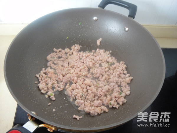 Tomato Meat Sauce Noodles recipe