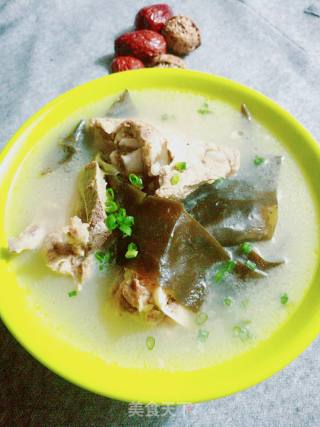 Kelp Bone Soup recipe