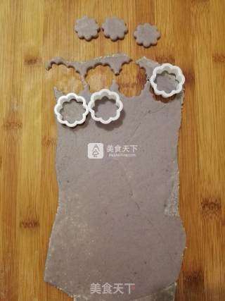 #aca烤明星大赛#purple Sweet Potato Soda Biscuits recipe