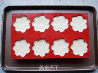 #四session Baking Contest and is Love to Eat Festival# Mini Flower Cakes recipe