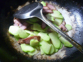 Stir-fried Chayote with Sauce recipe