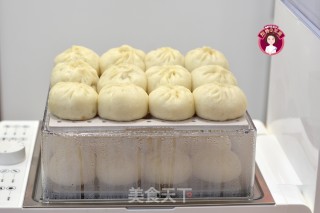 Big Baozi with Shredded Pork and Carrot recipe