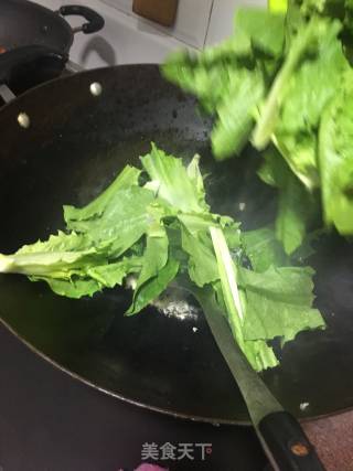 Lettuce with Tempeh and Dace in Oil recipe