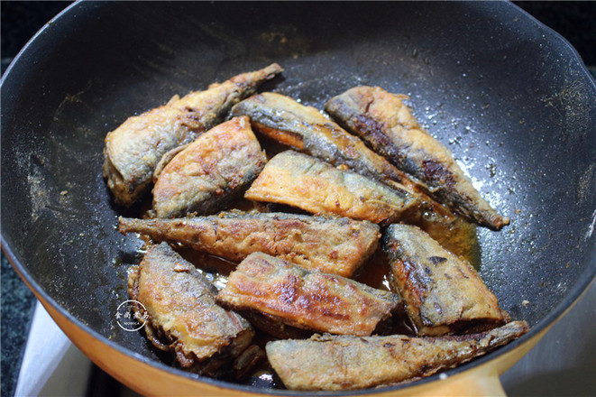 Pan-fried Saury recipe