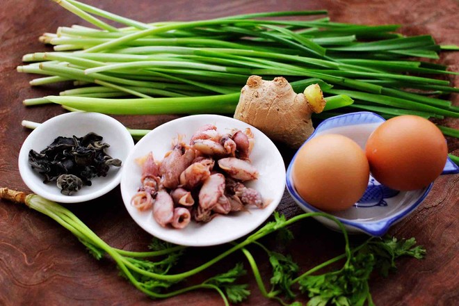 Sea Hare, Fungus, Chives and Egg Dumplings recipe