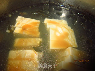 Seaweed Tofu Soup recipe