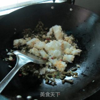 Fried Rice with Salted Beans and Egg Liquid recipe