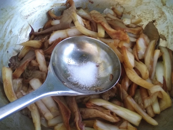 Braised Oyster Mushrooms with Chinese Cabbage recipe