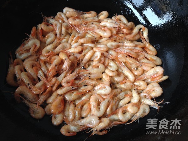 Crispy Small River Prawns recipe