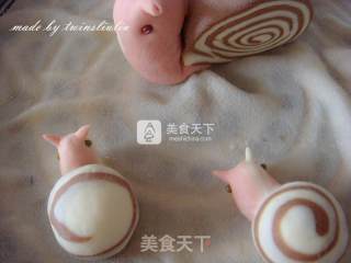 Snail Steamed Buns recipe