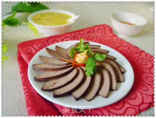 [yi Ru's Private House Refreshing Cold Dishes] Change The Taste to Eat Pork Liver---pig Liver Mixed with Spicy Sauce recipe