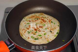 Lard Residue and Green Onion Pancakes recipe