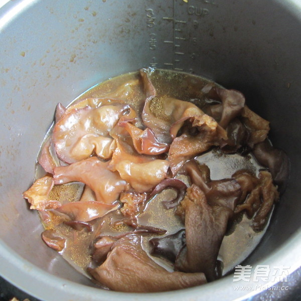 Fragrant Marinated Fungus recipe