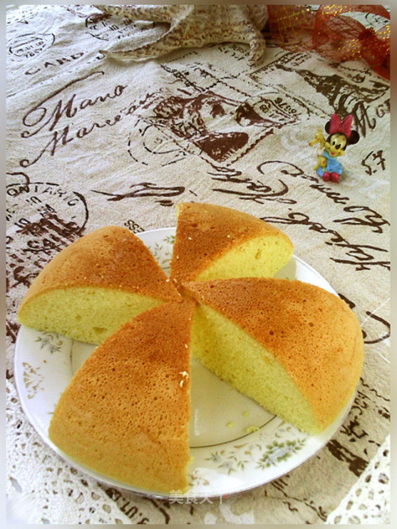 Oil-free and Water-free Rice Cooker Cake