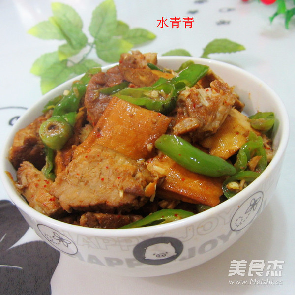 Stir-fried Pork with Fragrant Dry recipe