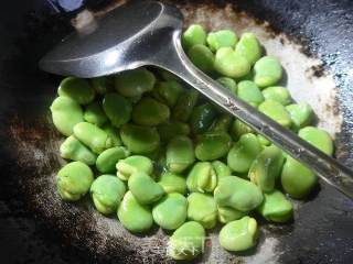 Stir-fried Broad Beans recipe