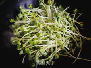 Quick-fried Bean Sprouts recipe