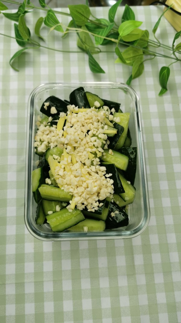 Cucumber with Delicious Sauce recipe