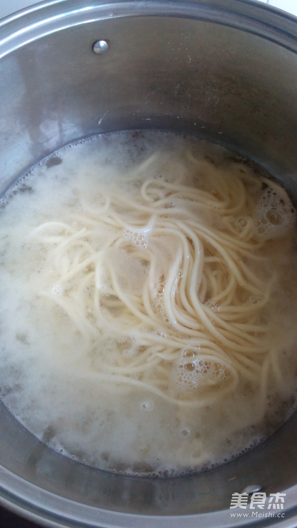 Laotan Pickled Cabbage Beef Noodles recipe