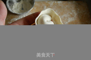 Steamed Dumplings with Pork and Cabbage recipe