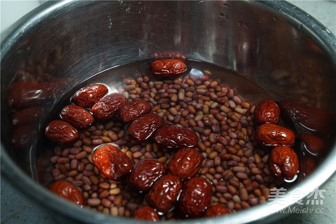 Double Red Lotus Root Sweet Soup recipe