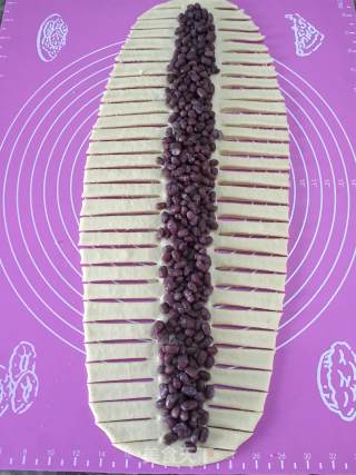 #四session Baking Contest and is Love to Eat Festival# Honey Bean Garland Bread recipe