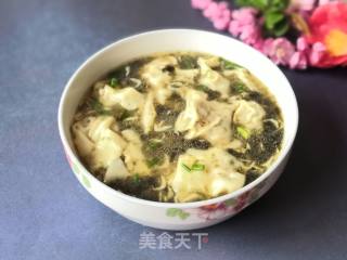 Large Wontons with Mushroom Minced Pork recipe
