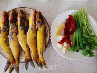 Braised Ginger Fish with Sauce recipe