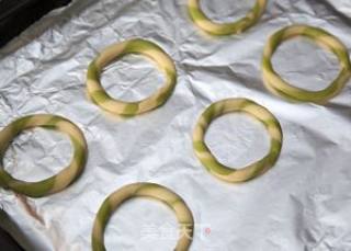 Matcha Doughnuts recipe