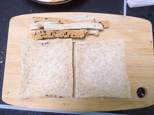 (innovative Way to Eat Whole Wheat Bread) (no Rice) Crab Meat Floss Sushi Roll recipe