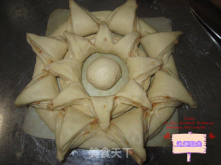 Stunning--salad Pork Floss Flower Bread recipe