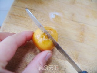 Nourishing Lungs and Relieving Cough Syrup-loquat in Syrup recipe