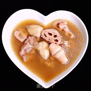 Squid with Lotus Root and Bone Soup recipe