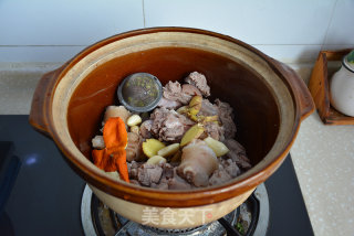 Lamb Stew with Radish recipe