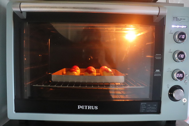 Lucky Egg Yolk Crisp recipe