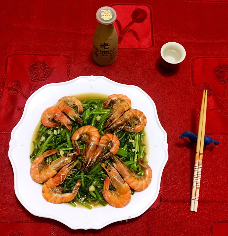 Fried Sea Prawns with Chrysanthemum recipe