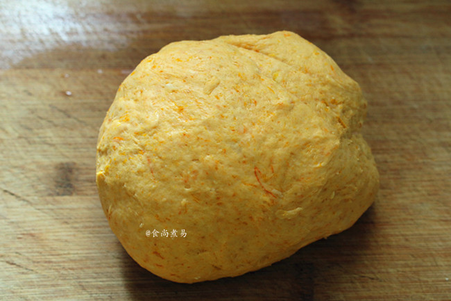 Pumpkin Savory Glutinous Rice Roll recipe