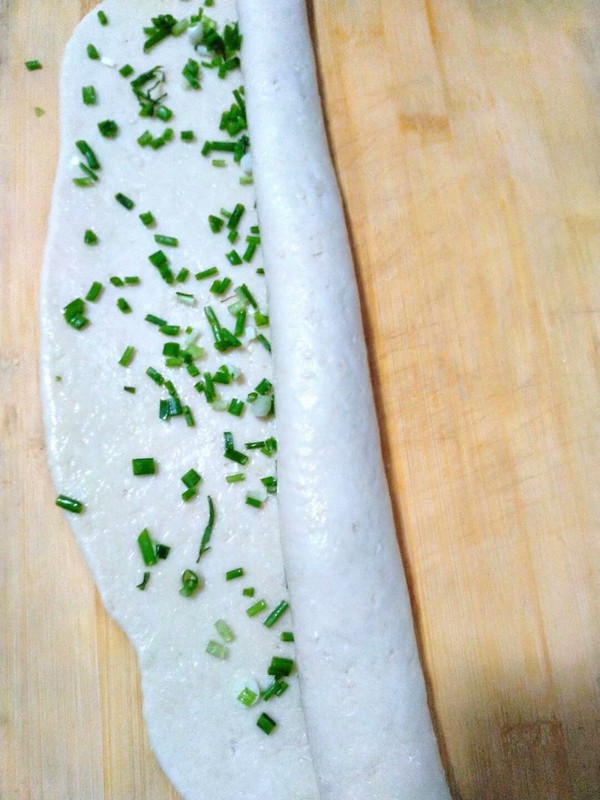 Scallion Flower Roll recipe