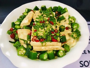 Vegetarian Collocation✅oiled Okra Tofu, Spicy Tempeh Lettuce, Bamboo Tube Rice, Steamed Yam and Sweet Potato 😆vegetarian is A Blessing 💐 (including Practice) recipe