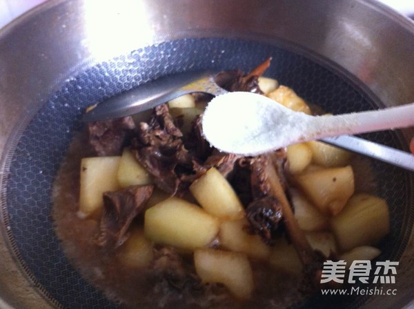 Braised Duck with Winter Melon Sauce recipe