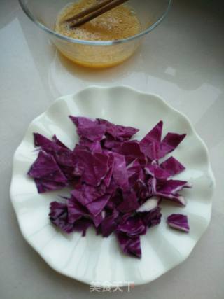 Scrambled Eggs with Purple Cabbage recipe