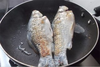 Yam Carrot Crucian Carp Soup Spring Health Soup recipe